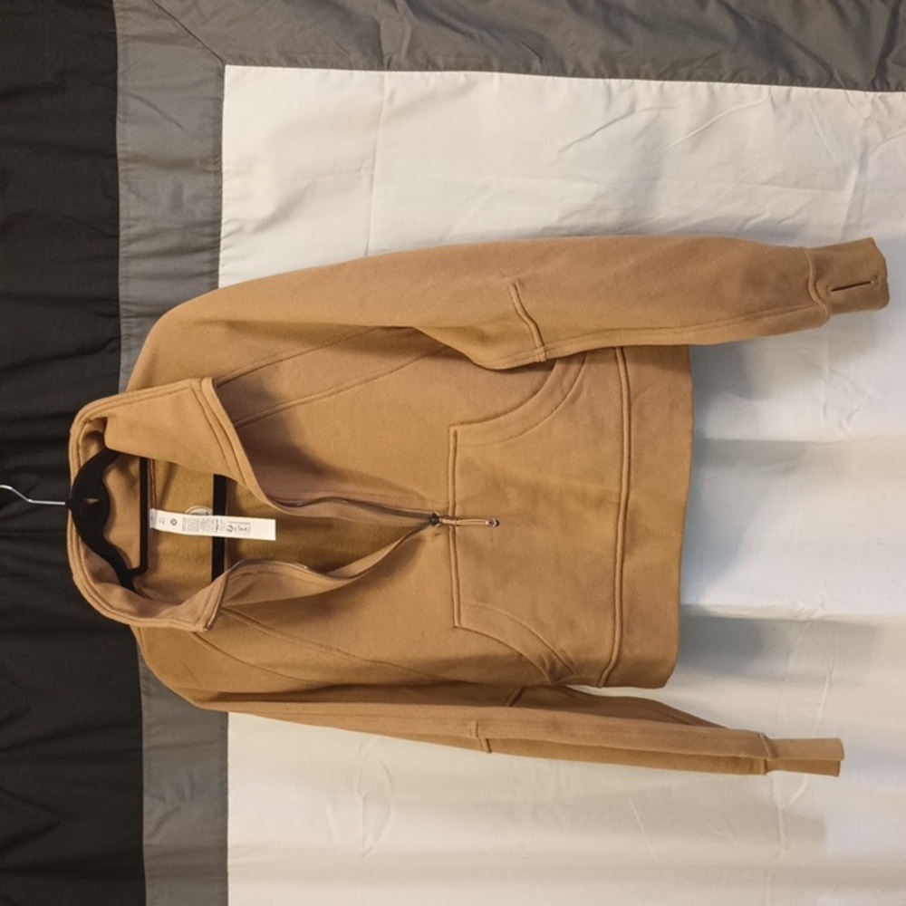 NWT Lululemon half zip funnel neck - M/L
